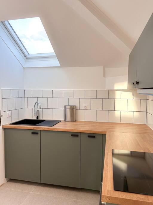Ferienwohnung Le Paisible Choisy-Le-Roi - Wifi, Parking Gratuit, Rer C A Proximite Exterior foto